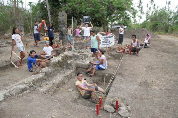 The 2011 Archaeological Studies Program Field School Excavation Team